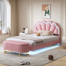 Pink queen size on sale bedroom set